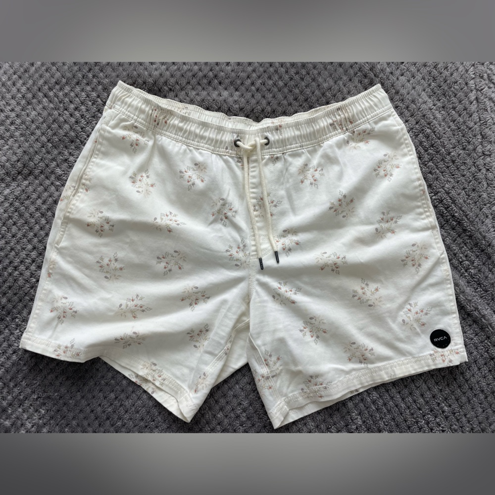 RVCA shorts